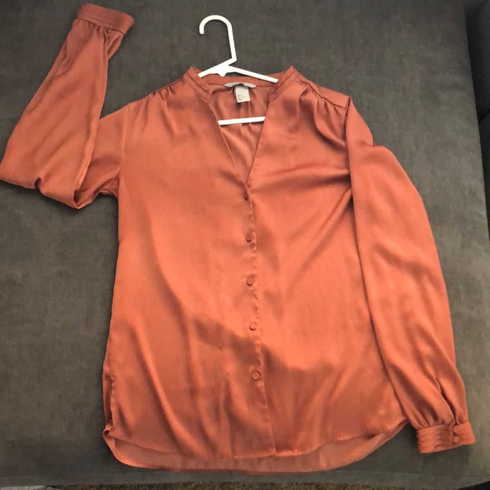 H&m blouse. Cooper color size 6